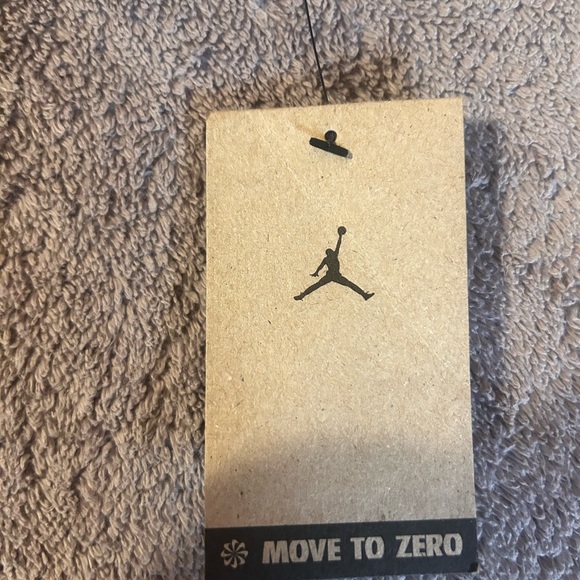 Jordan Men's Dri-FIT Sport Graphic T-Shirt - Picture 3 of 4